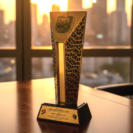 Premium Geometric Lattice Tapered Metal Trophy | Gold & Black Corporate Award