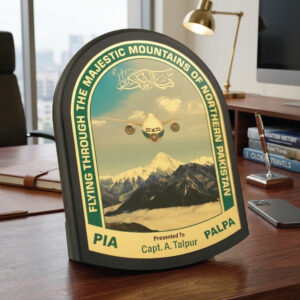 Premium Wooden Award Trophy Elegant Corporate & Event Recognition Trophy