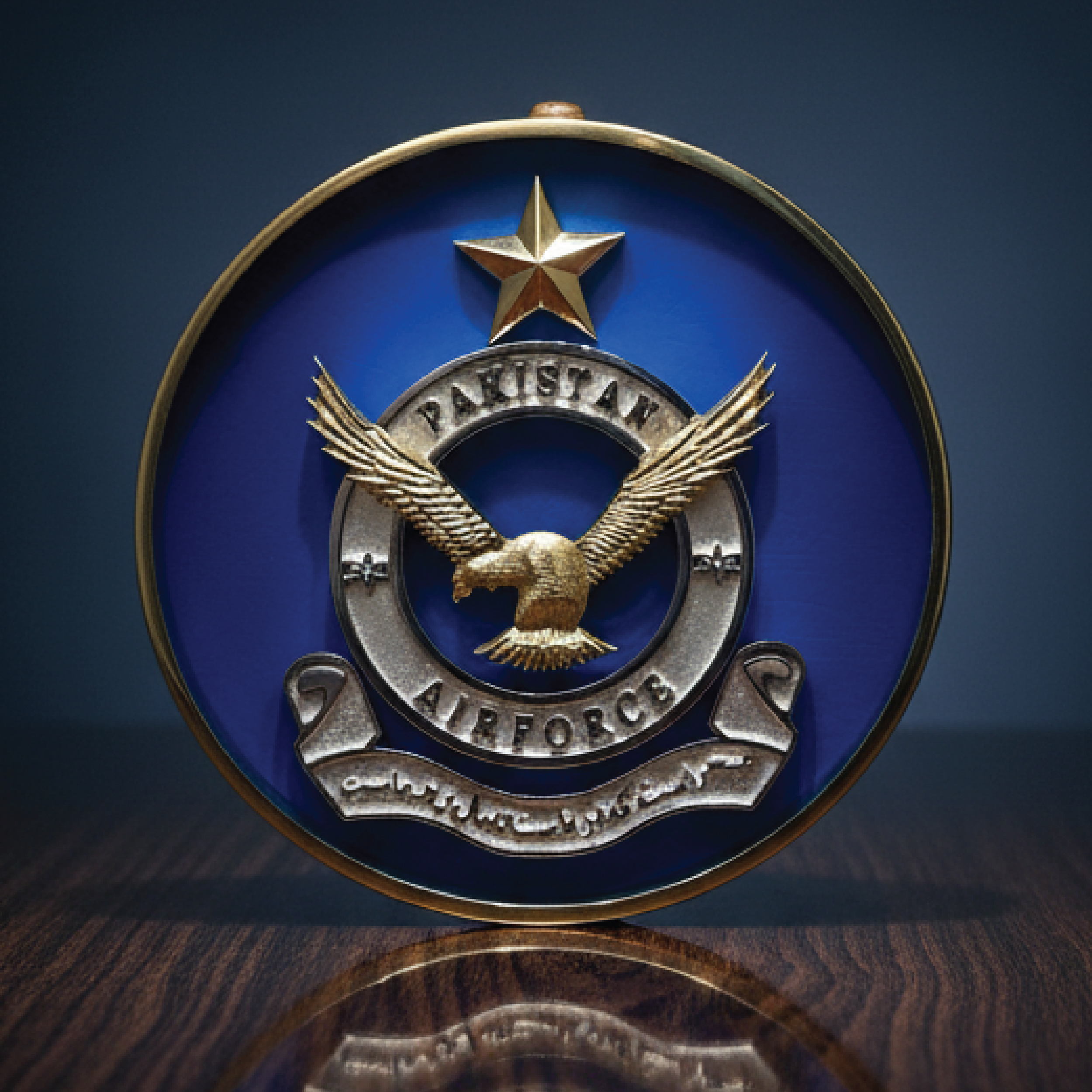 Pakistan Air Force 3D Medal Emblem – Golden Eagle with Urdu Calligraphy and Five-Pointed Star